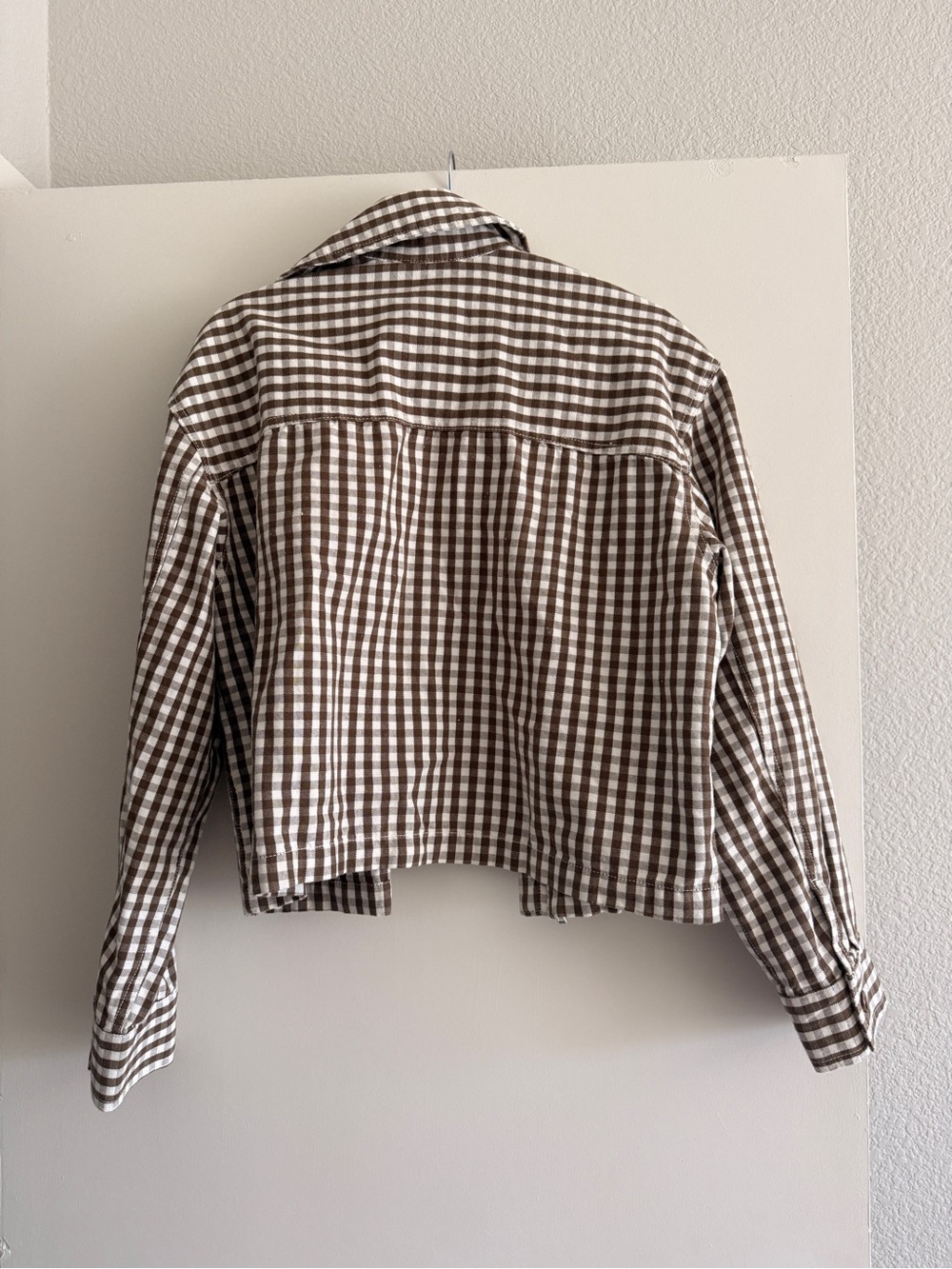 GAP Factory Relaxed Cropped Canvas Barn Jacket - Picture 3 of 3